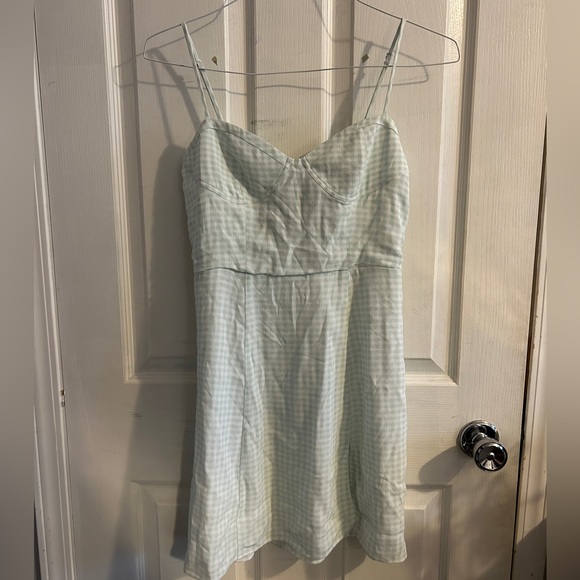 Sunday Best Viola Mini Dress Aritzia - Picture 7 of 12